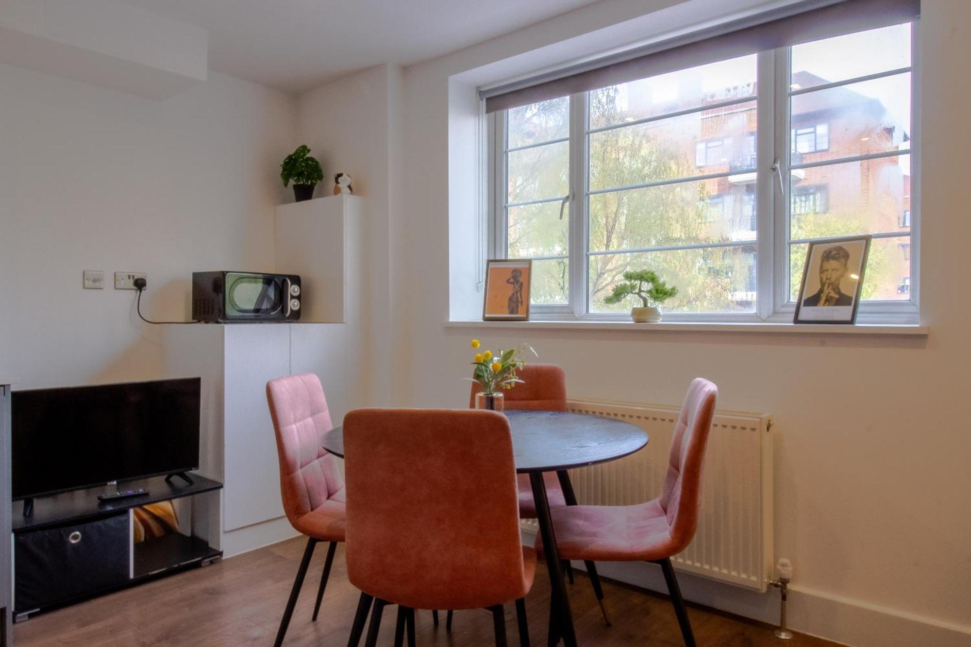 Appartement Modern 2 Bedroom @ Nine Elms Station B